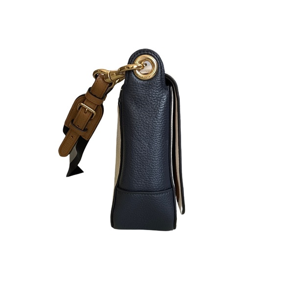 COACH x MARVEL Limited Ed. Jes Messenger With Carol Danvers - Picture 3 of 16